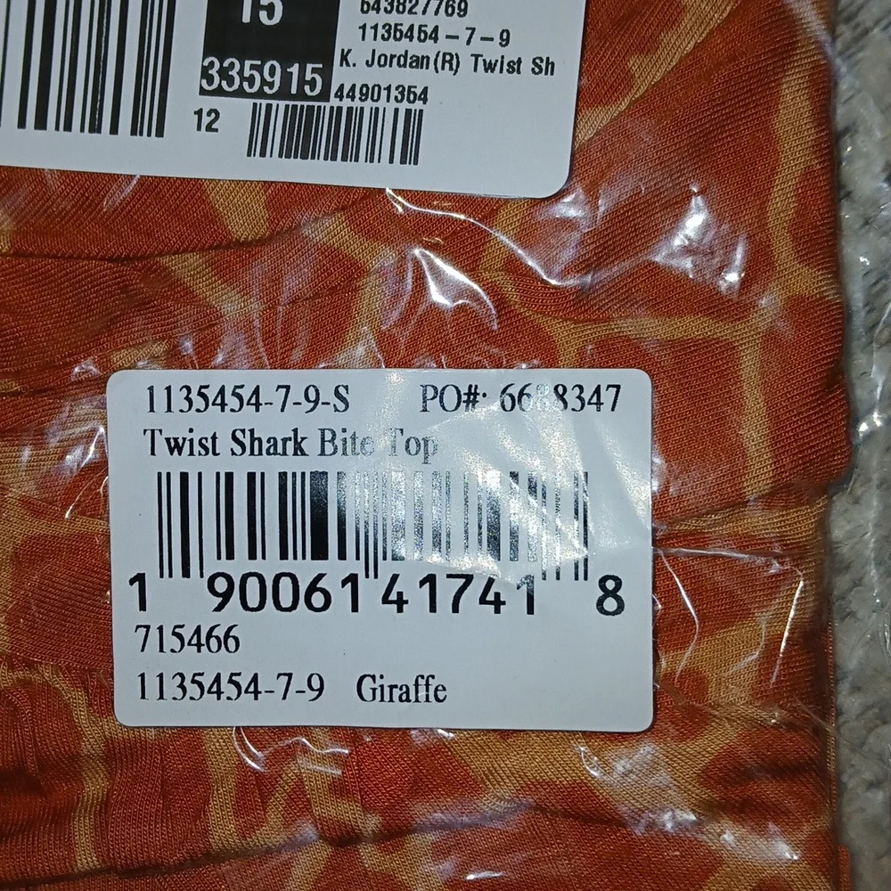 K Jordan S Orange Giraffe Print Twist Shark Bite Top - Picture 4 of 5